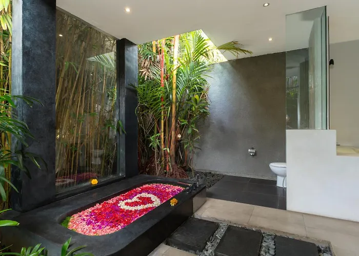 Villa Alice By Villa Finder Seminyak 